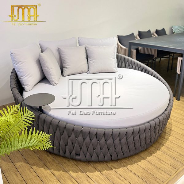 Rope Woven Outdoor Daybed