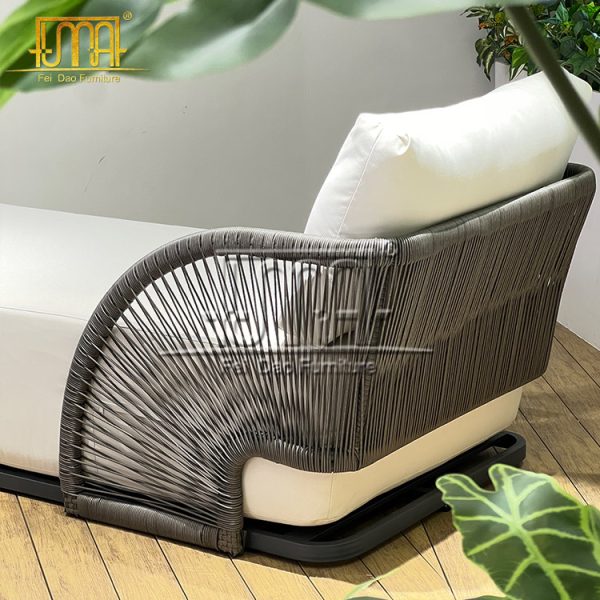 Garden Sunbeds