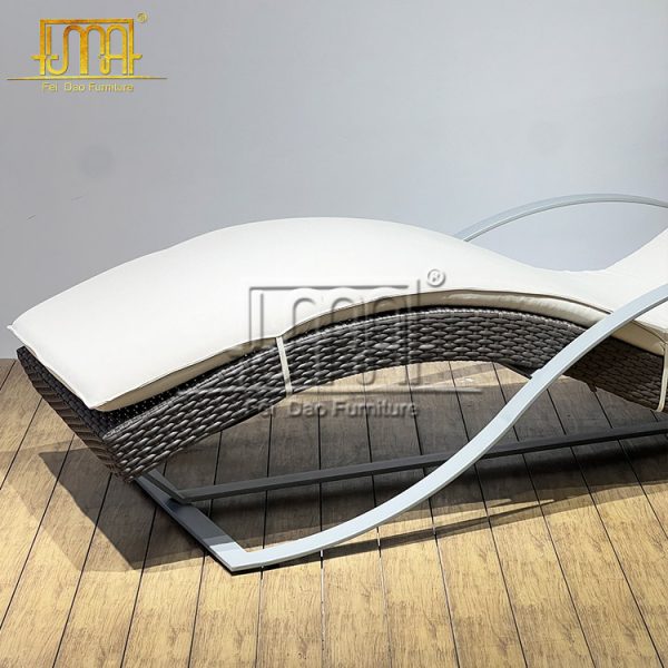 Day Bed Rattan