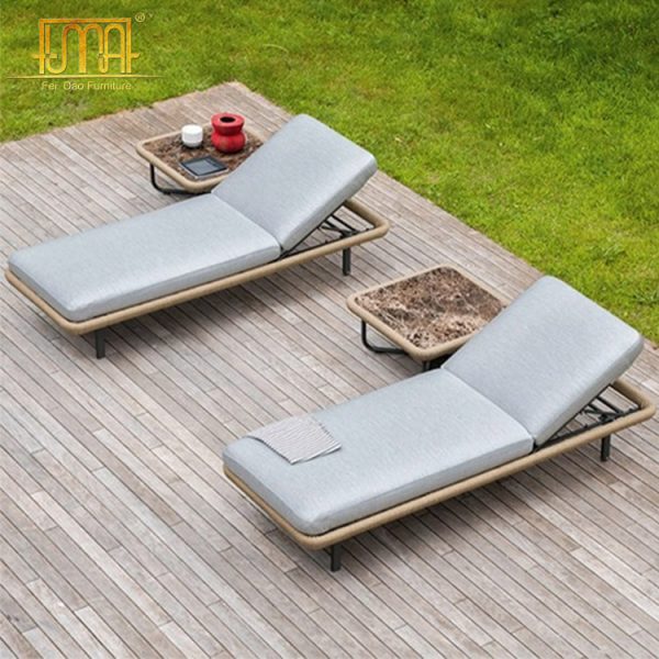 Outdoor Aluminum Daybed