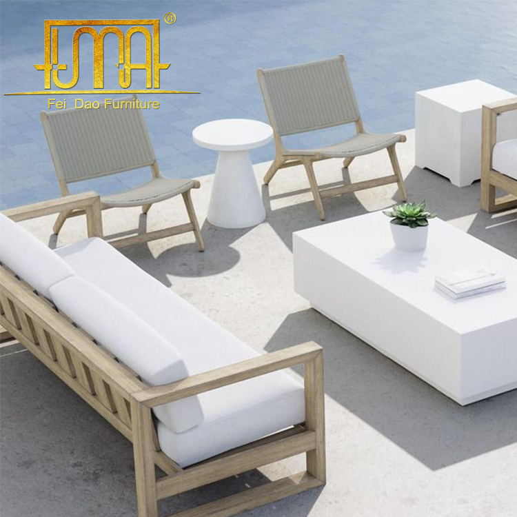 The Perfect Patio Lounge Chairs