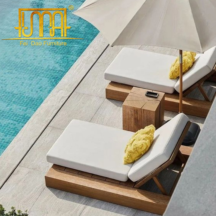 How to Choose the Perfect Outdoor Chaise Lounge