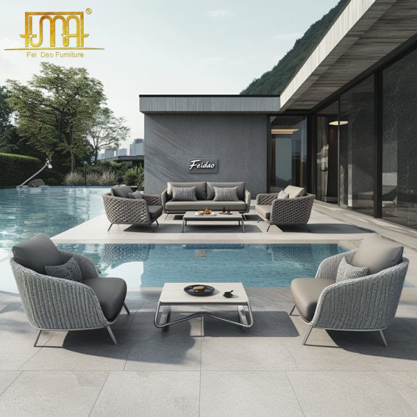 Rattan Couch Outdoor