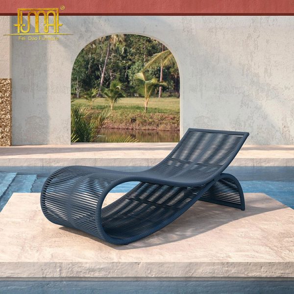 Wave Chaise Lounge