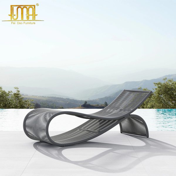 Wave Chaise Lounge