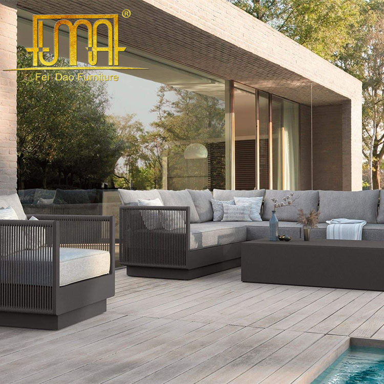 Gray Is The Ideal Neutral for Outdoor Living