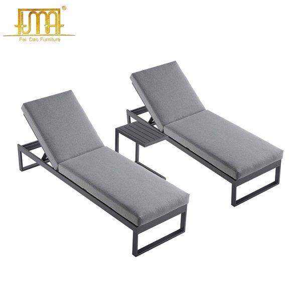 Folding Aluminum Lounge Chaise