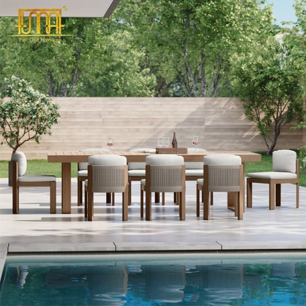 Outdoor Expandable Dining Table